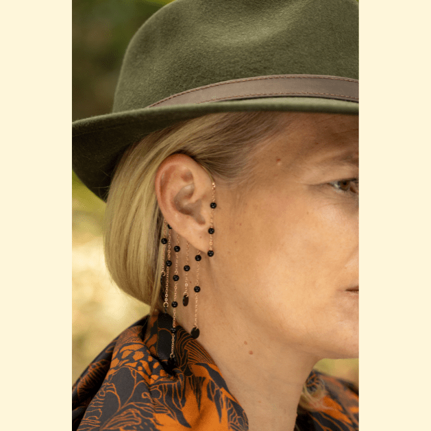 earCurve Black Élégance